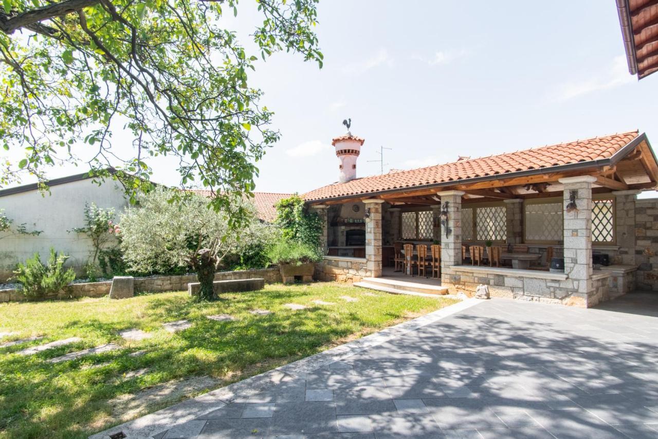 Villa Hermes Art Dutovlje Екстериор снимка