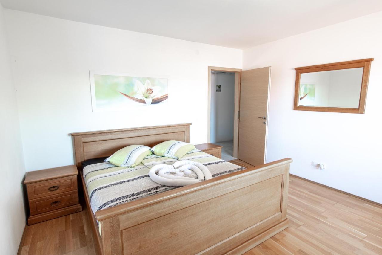 Villa Hermes Art Dutovlje Екстериор снимка